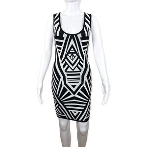 Jealous Tomato Women’s Black White Thick Knit Sleeveless Bodycon Dress Size M